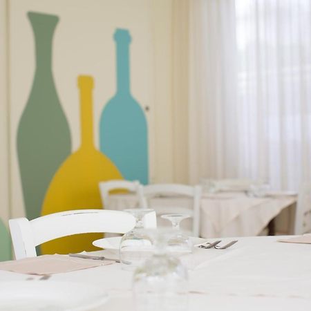 Hotel Trieste Cesena Bagian luar foto