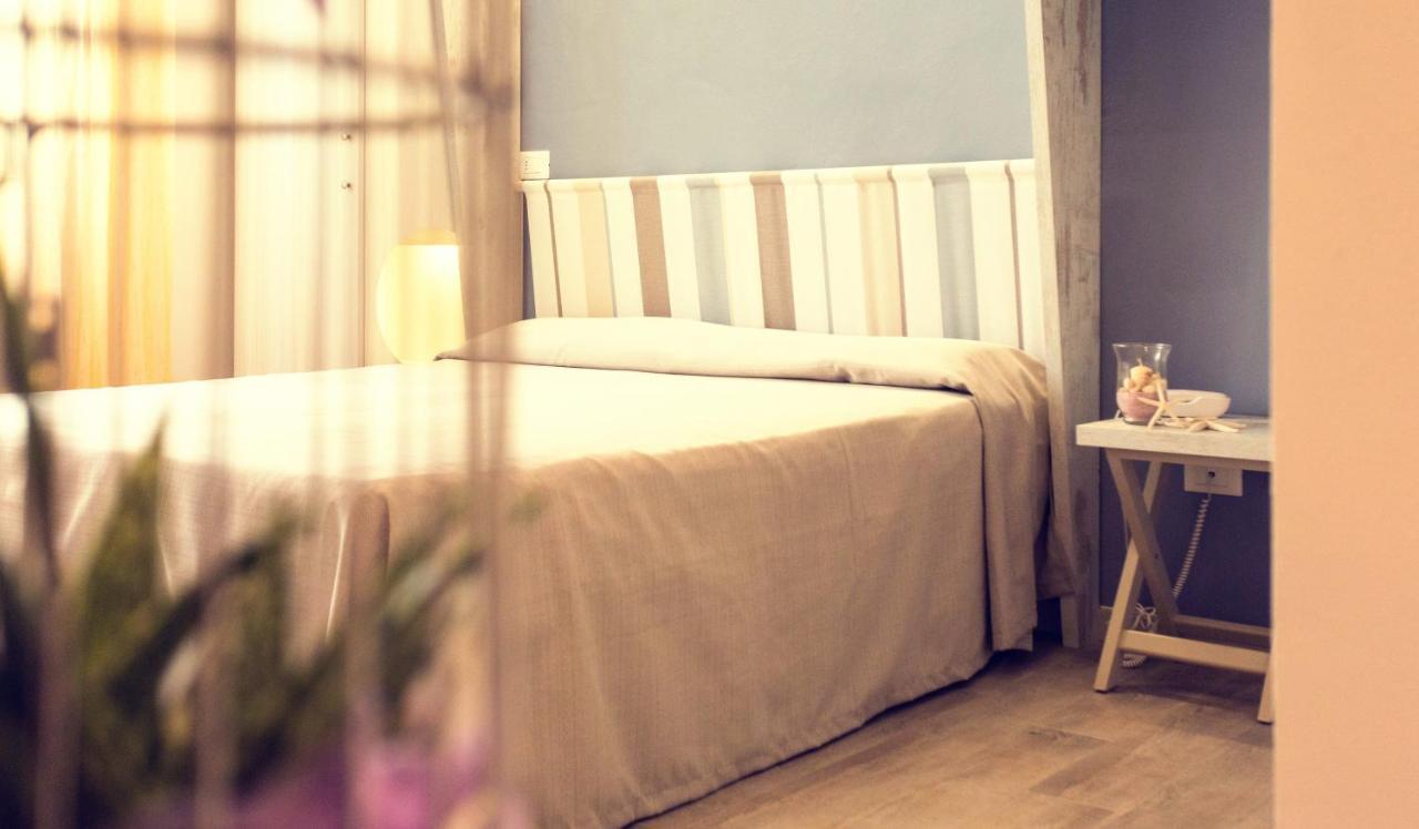 Hotel Trieste Cesena Bagian luar foto